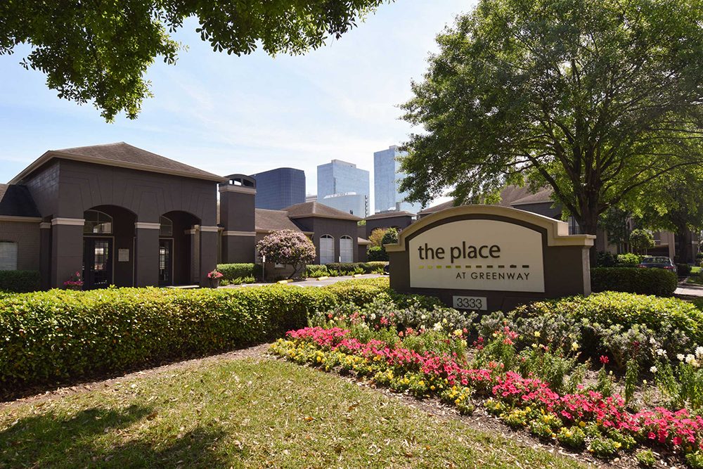 Inner Loop Workforce Apartment Community: A Rarity: Investor Buys