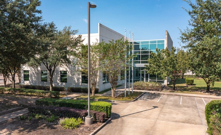 Adkisson Buys HQ Building
