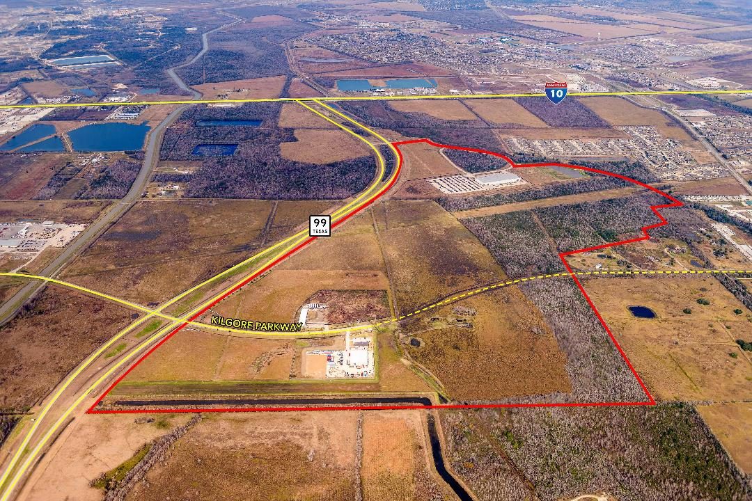 Baytown Industrial Park: Adkisson Group secures 225 Acres