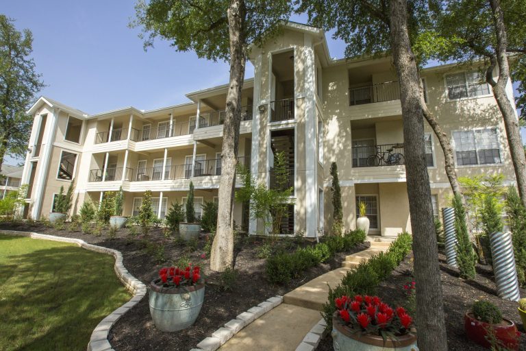 Manage Student Housing for Jeronimo Hirschfeld’s OREI: Allied Orion to