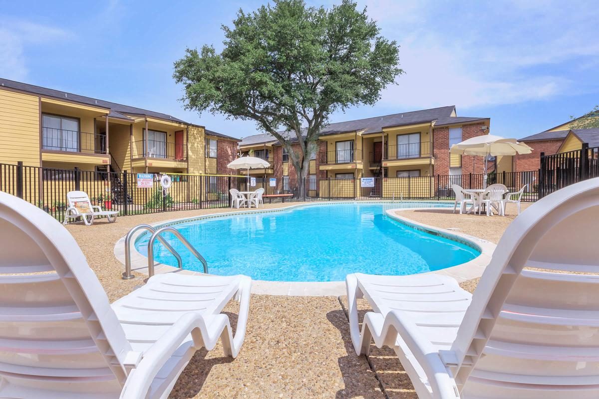 Apartment Complex Sold in Houston