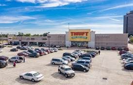 Bellaire Kingtown LLC Acquires Retail Center, Market briefs