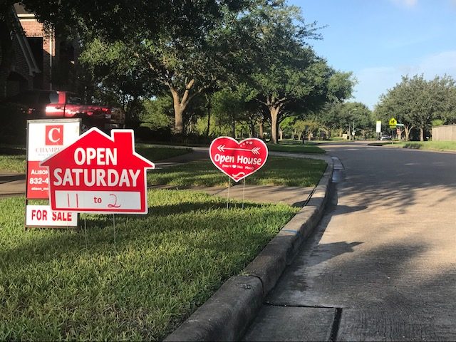 Buyers Climb Mortgage Obstacles