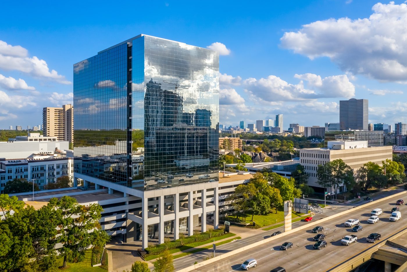 Cadence Bank Leaving Williams Tower
