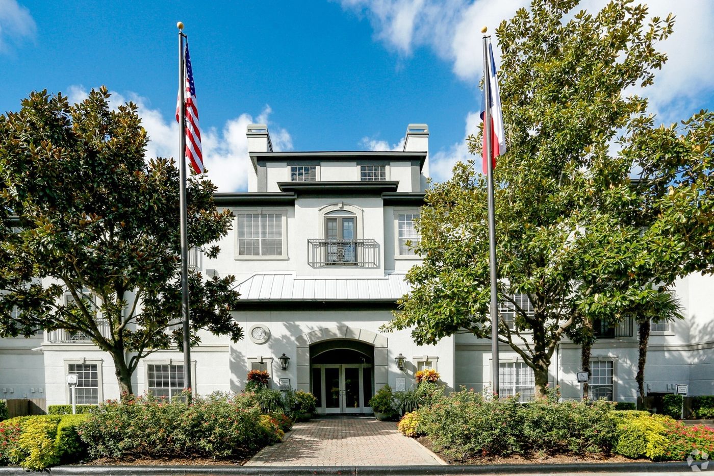 Camden Sells Its Midtown Apartments