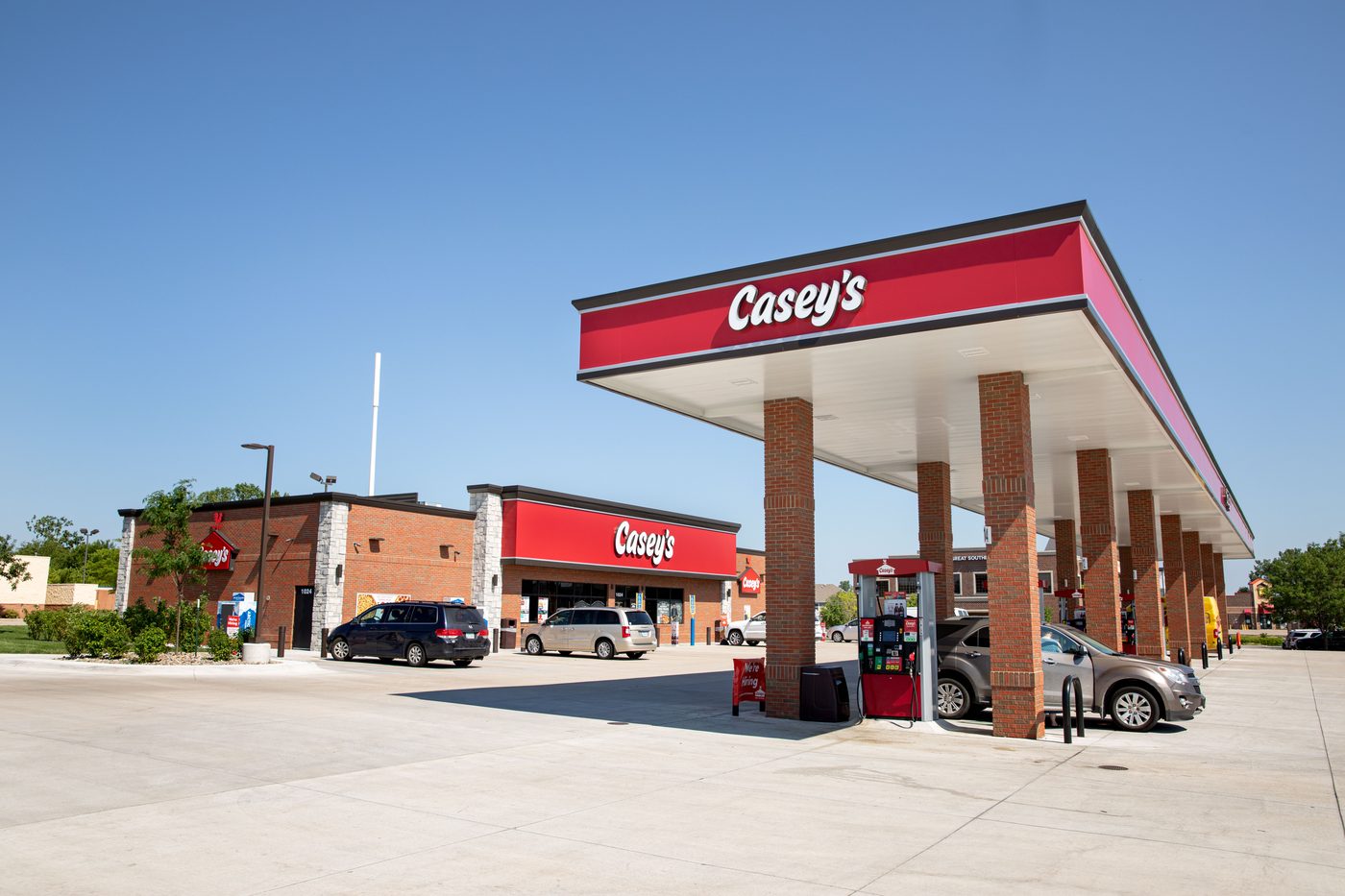Casey’s Expands in Texas with C-Store Purchase