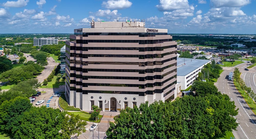 Bucs Owner Buys Sugar Land Office Tower: No Bank Loan Required: Cash or Check? Tampa Bay
