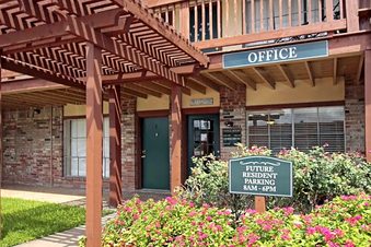 Class C Multifamily Project Purchased by Three Pillars Capital Group