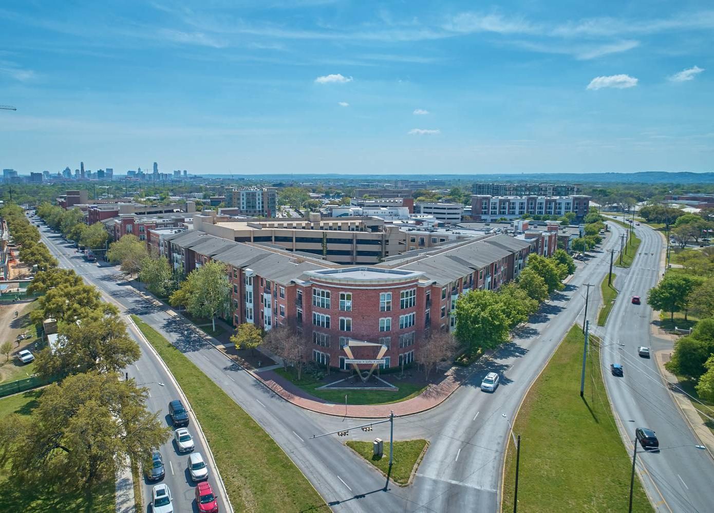 Dinerstein sells Austin apartments for $129 million.