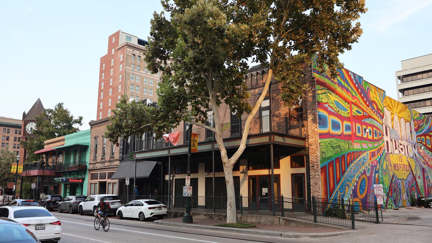 Downtown Grocery Set for Historic Building Redo