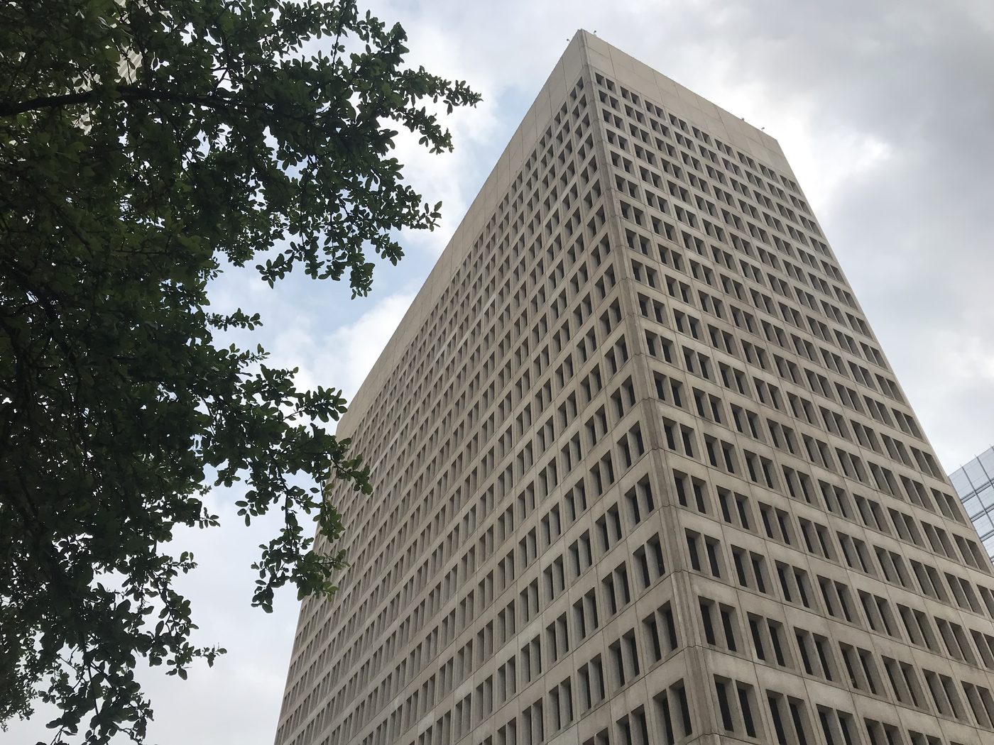 Downtown Houston Tower Sold