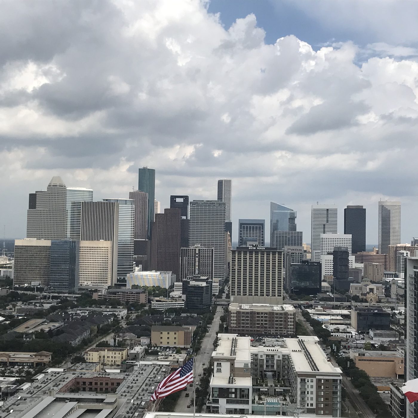 Houston: Downtown’s Facelifts Surging: Dozens of Buildings Getting Upgrades