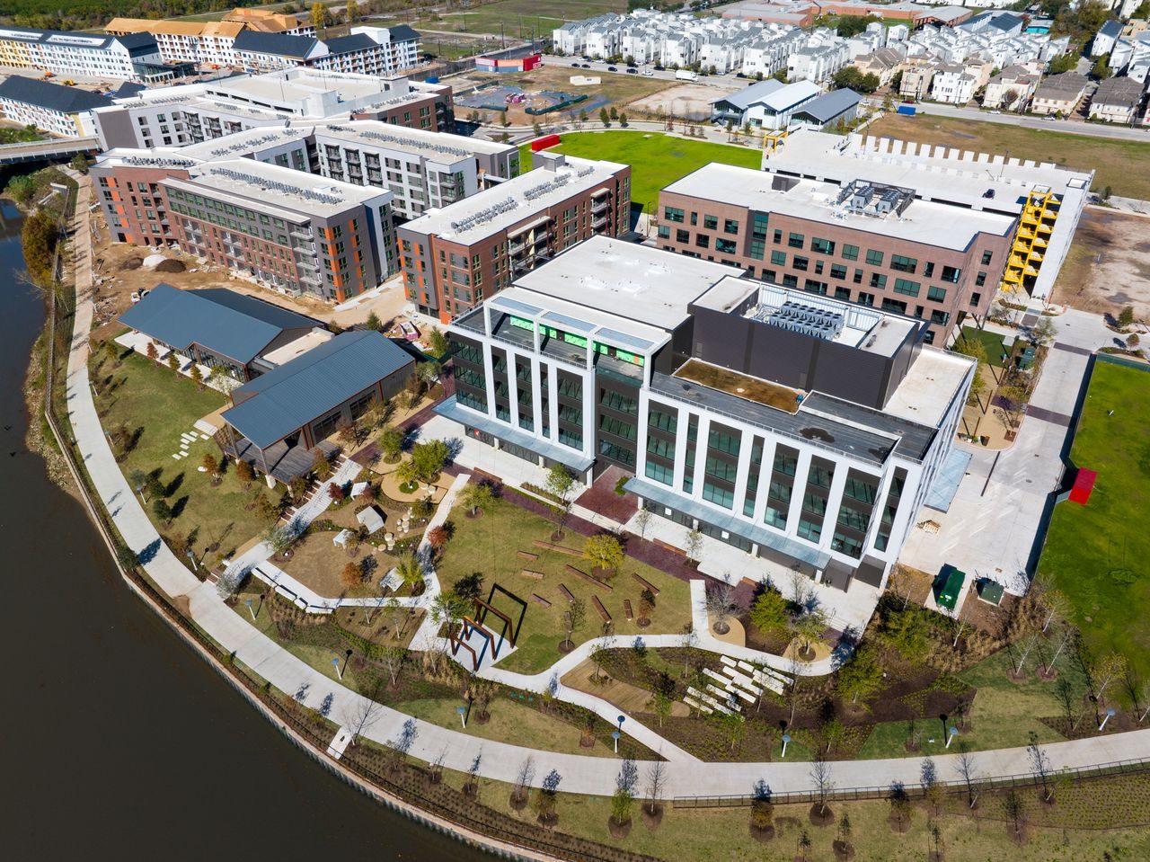 East River Lands HQ Lease