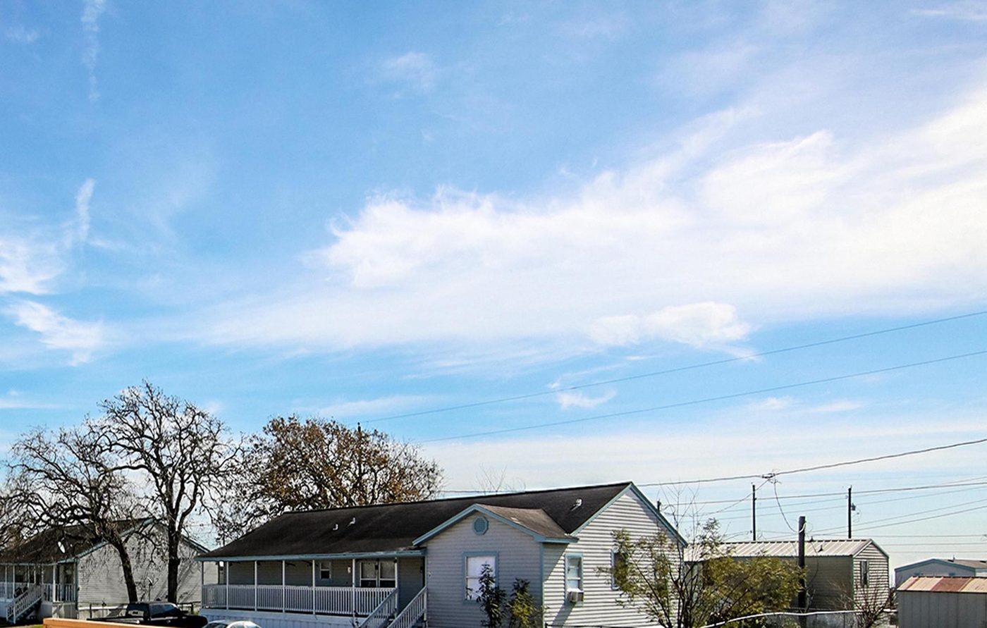 Economy Hits Manufactured Homes Sales