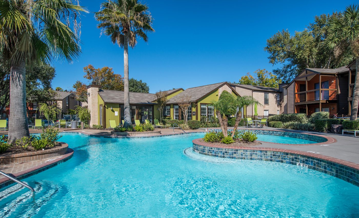 Elandis Buys More Apartments