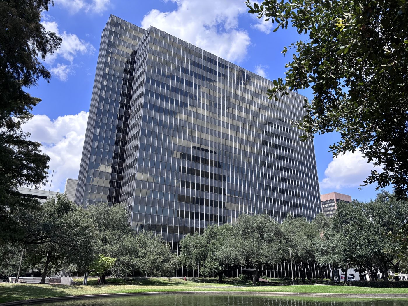 Former Bechtel Tower Sold. 3000 Post Oak Blvd at Lakes on Post Oak.