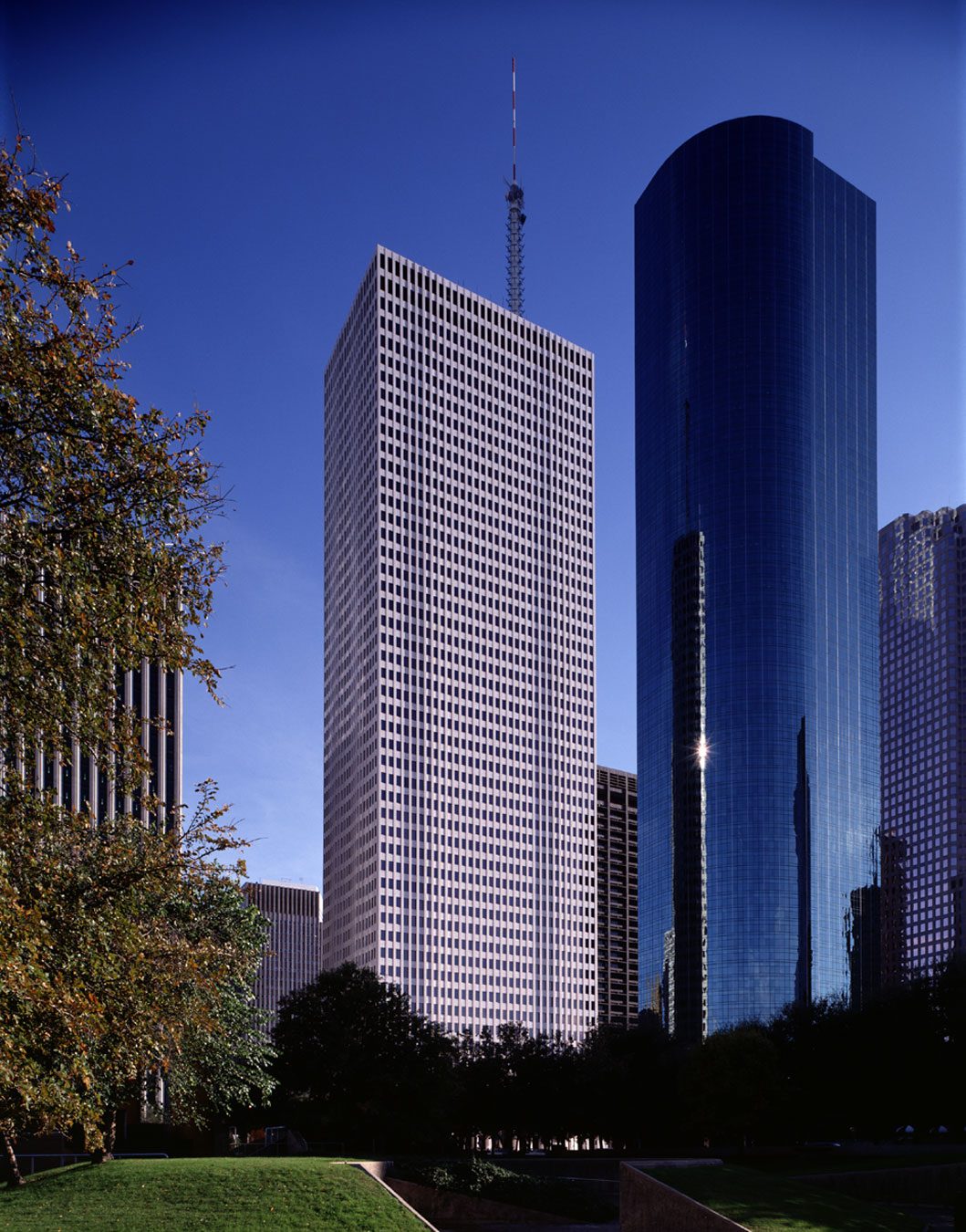 One Shell Plaza Wins International BOMA Award: “Outstanding Building of the Year”