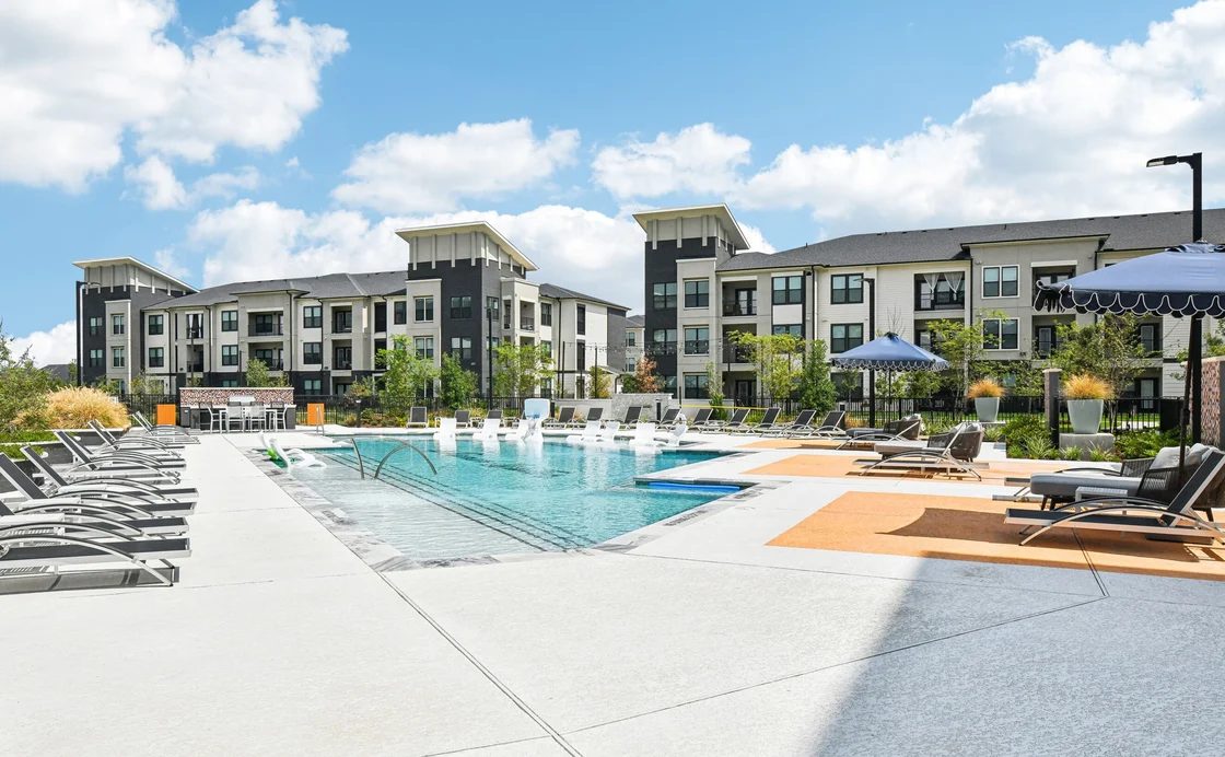 Hunington Developing Five Multifamily Projects