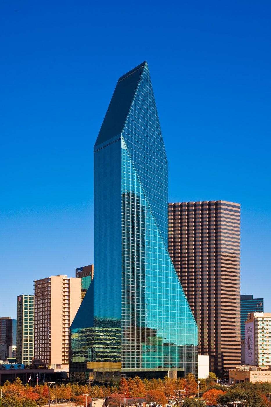 Downtown Dallas: Lessons Learned: Fountain Place