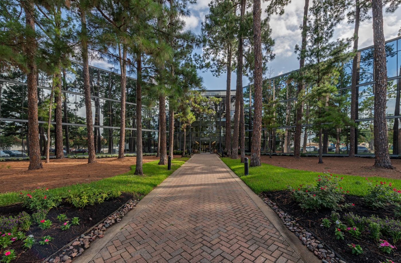 LM Buys Energy Corridor Office Building