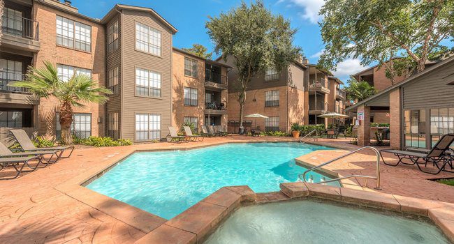 Acquires Houston Multifamily Community: Los Angeles Firm
