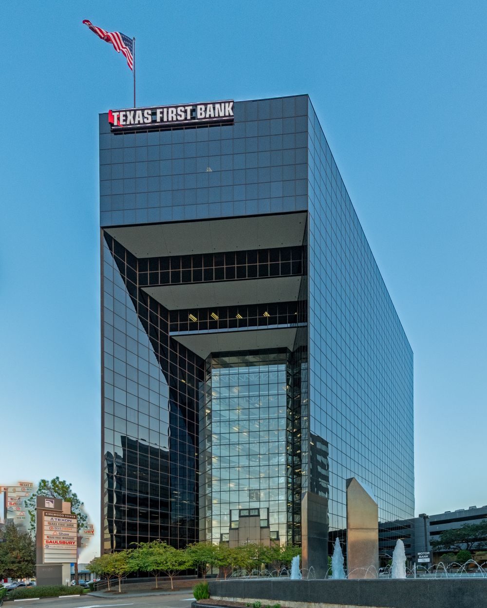Mafrige Buys Energy Corridor Tower