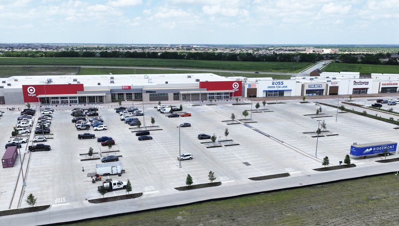 Massive Texas Retail Development Welcomes Tenants