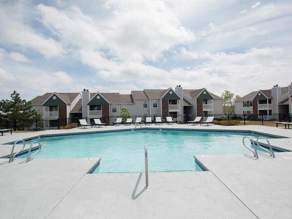Houston: MLG Capital Buys 10 Multifamily Properties, Including 4