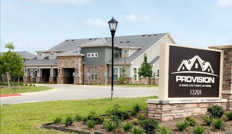 New mixed-income apartment project has largeee units for large families.