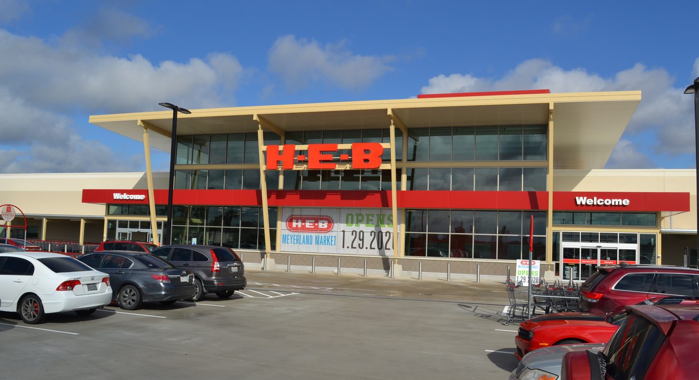 Meyerland – a Symbol of Hurricane Harvey Recovery… Store Fills Gap in Kosher Groceries: New Two-Story H-E-B Opens Wed.