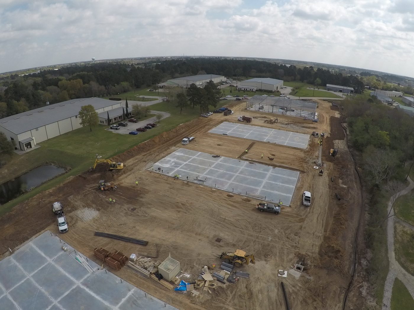 Tomball: Office-Warehouse Under Construction