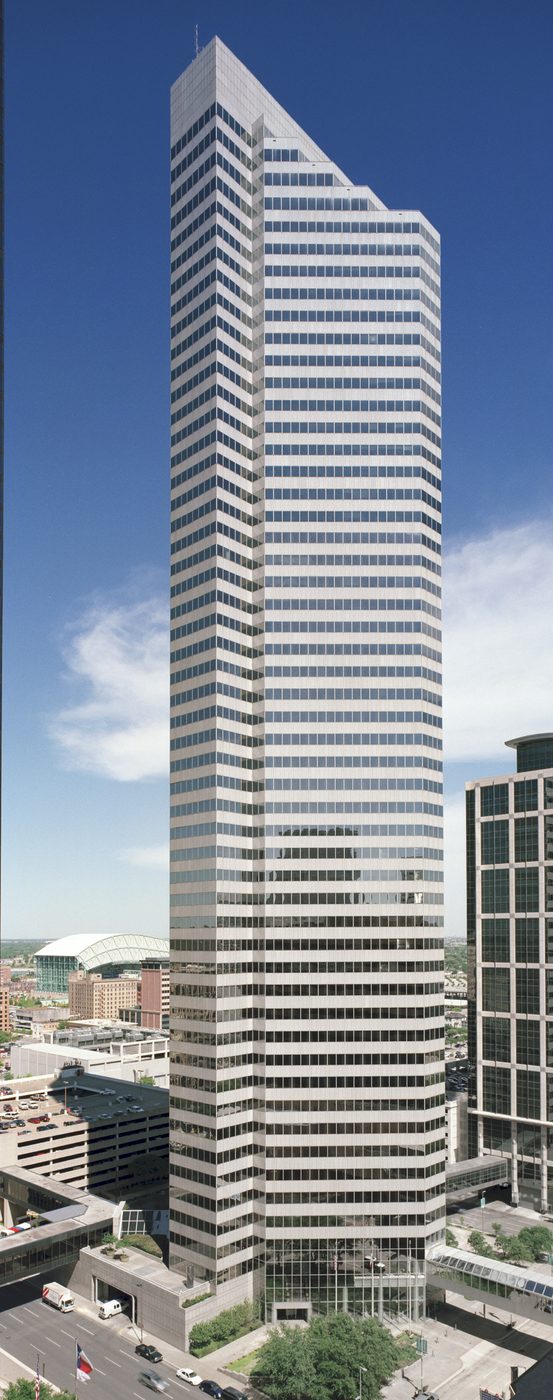 Downtown Houston: Oil and Gas Consulting Firm Leases Space