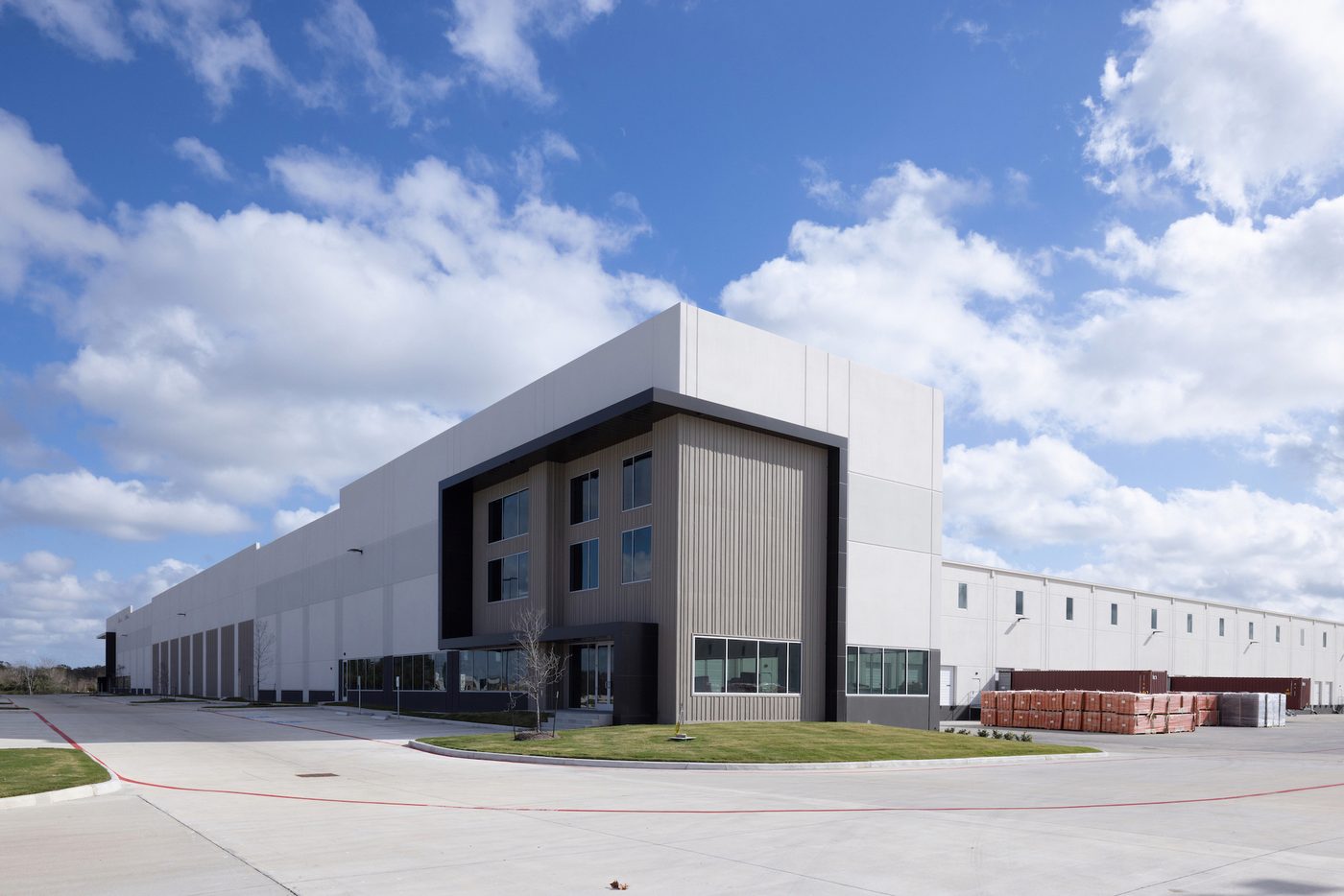 Pearland Biggest Spec Industrial Park Hits Milestone