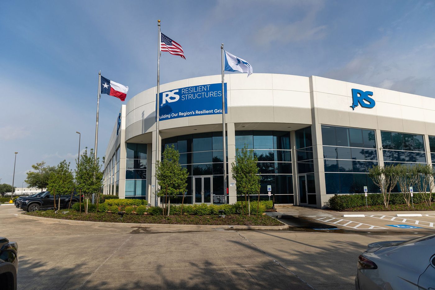 Plant Brings 350 Jobs to Houston