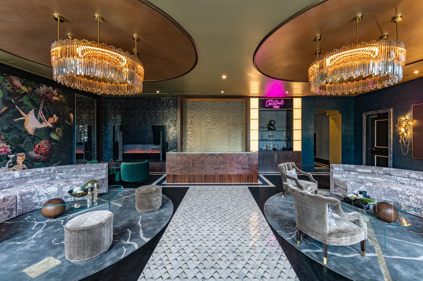Randall Davis Opens River Oaks Condo