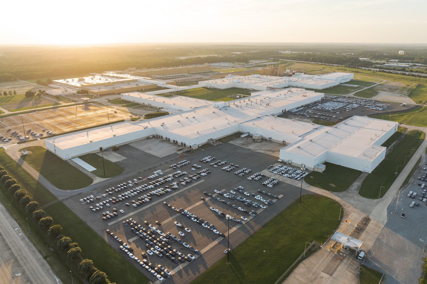 SLB Expands Lease at Former GM Plant