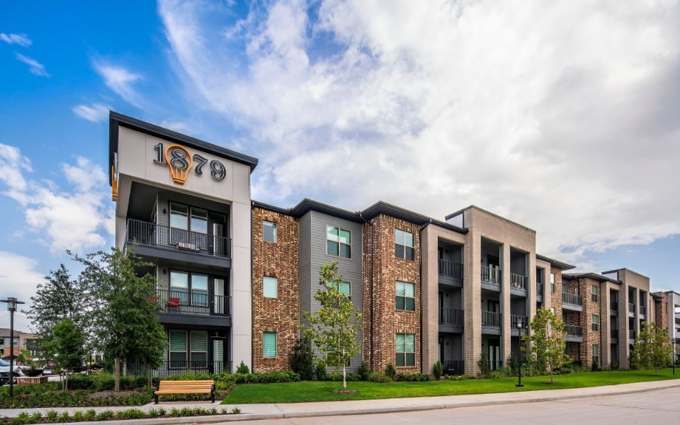 Stafford Apartments Refinanced in $110M Deal