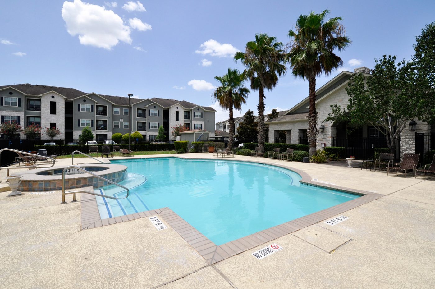 Site South of Medical Center: Strategic Realty Holdings Acquires Multifamily on Strategic