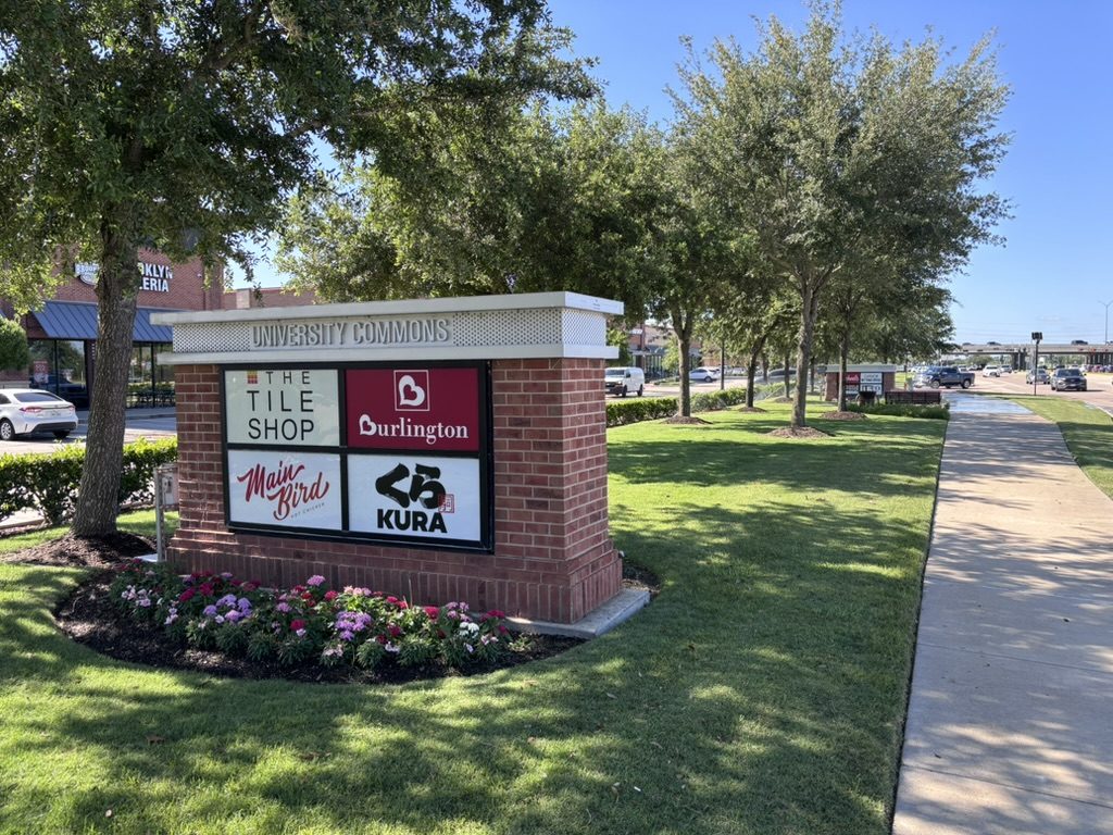University Commons shopping center at University Boulevard and Highway 59 in Sugar Land.
