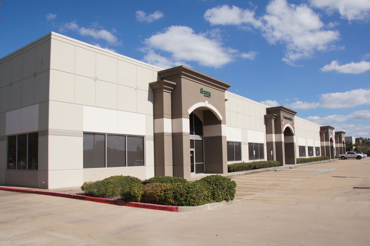 Firm Enters Houston Market; Leases Sugar Land Space: Sunrun Residential Solar Panel