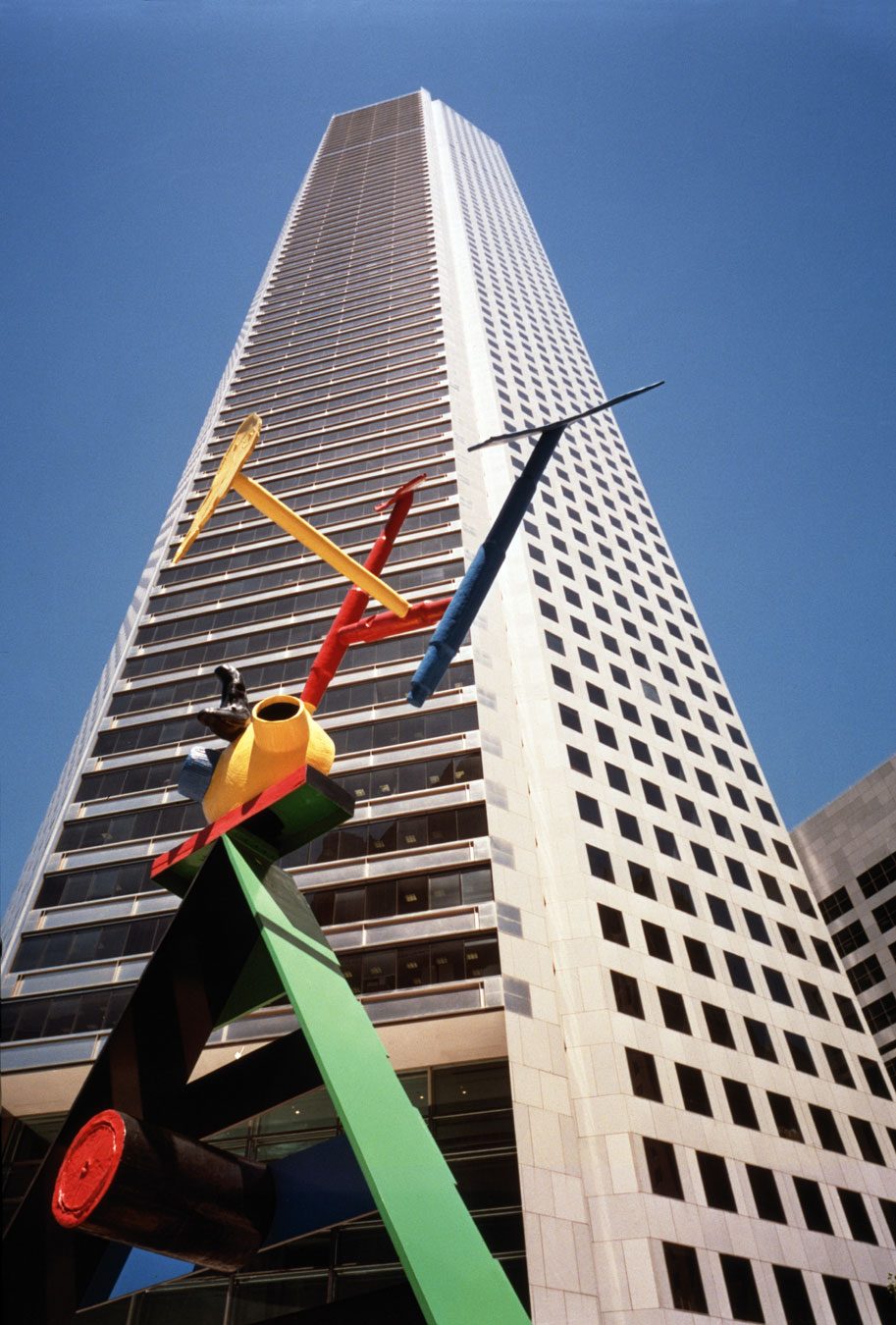 The Tallest Tower in Texas: Energy Group Leases Space