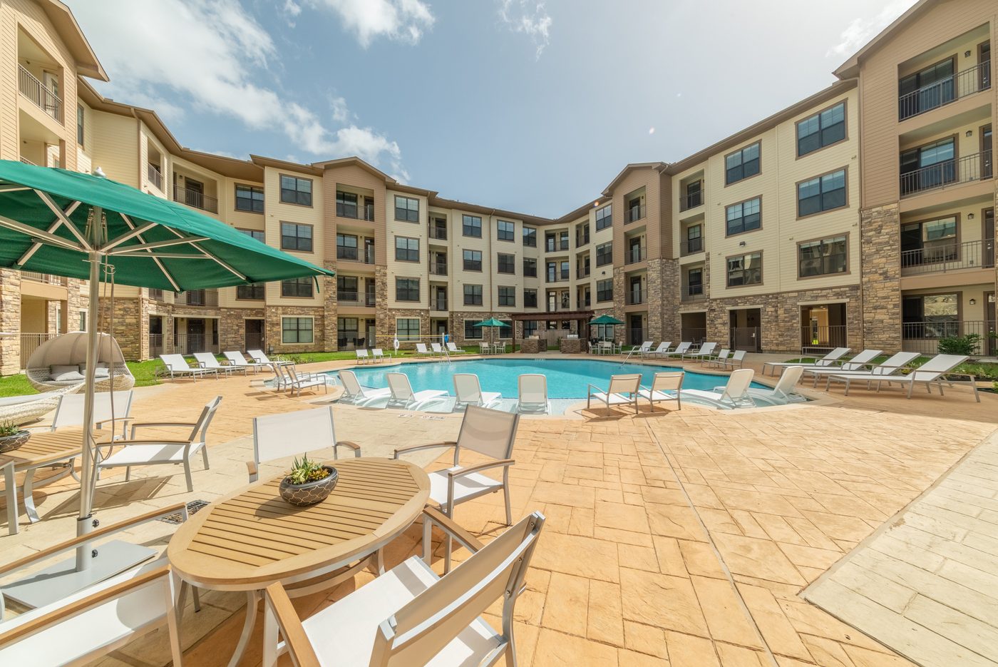 Houston: Tampa Firm Buys Seventh Multifamily Project