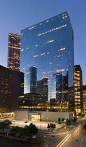Downtown Houston: Total Signs 305,680-SF Lease