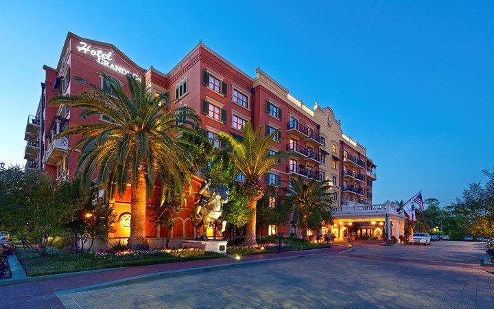 Transwestern Buys Hotel Granduca from Borlenghi