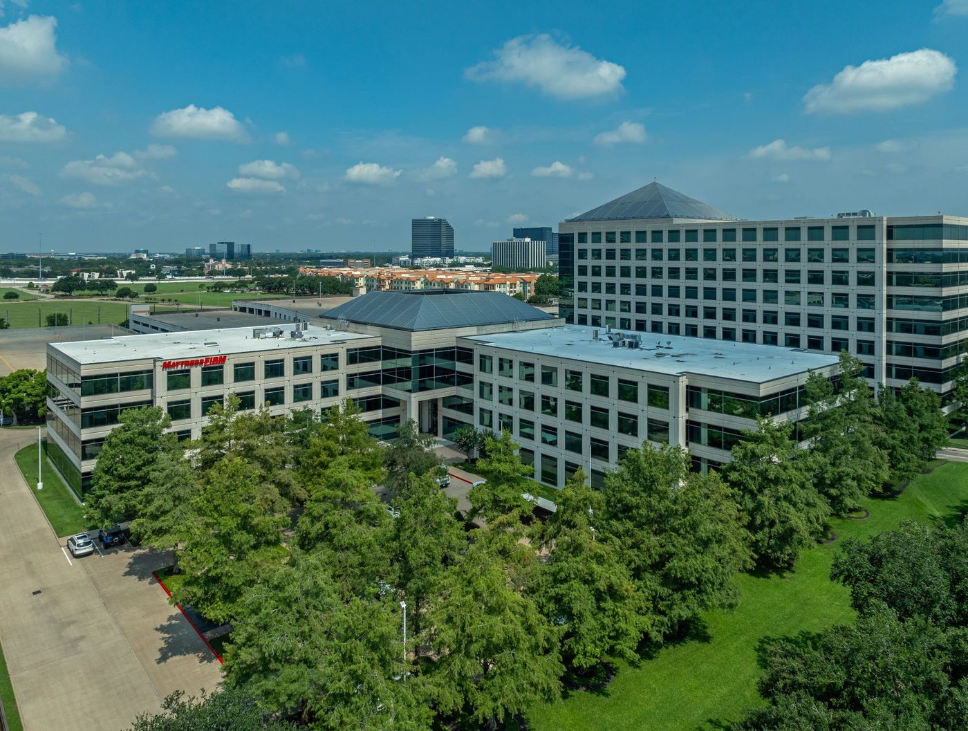 Transwestern Sells Office Building