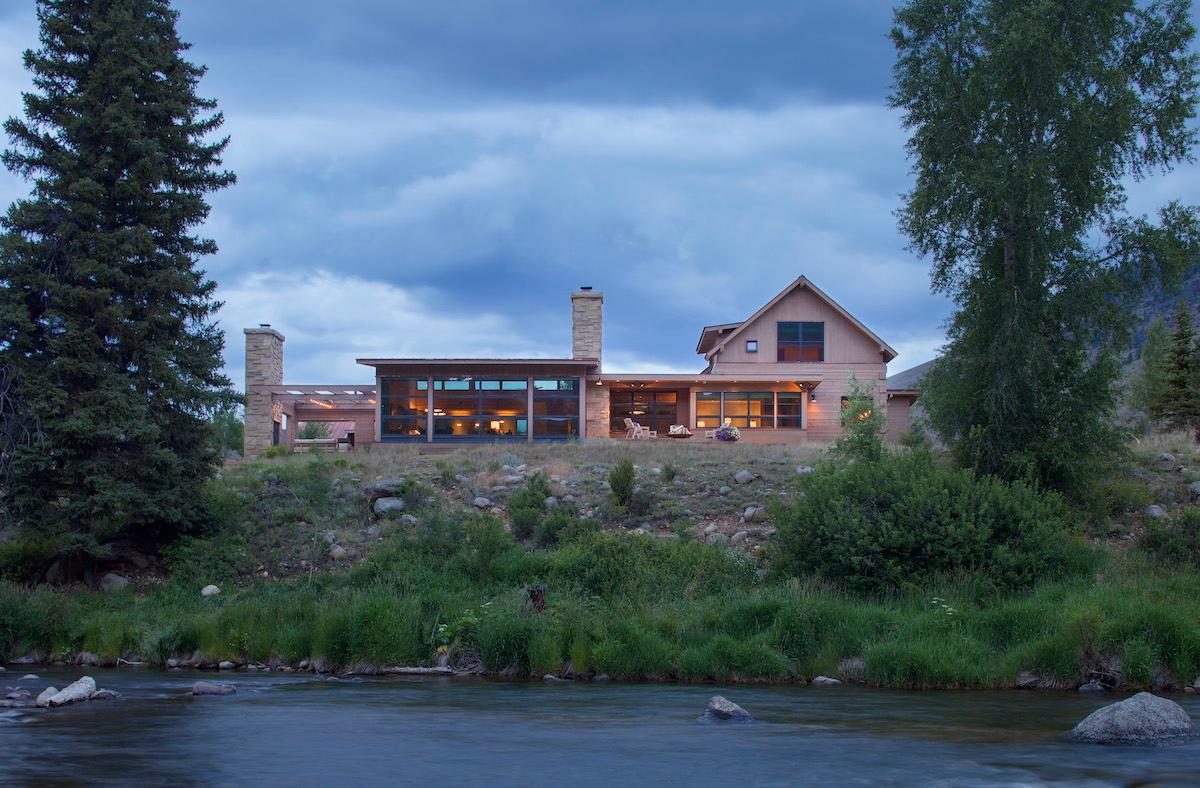 Vacation Homes Sales Surge