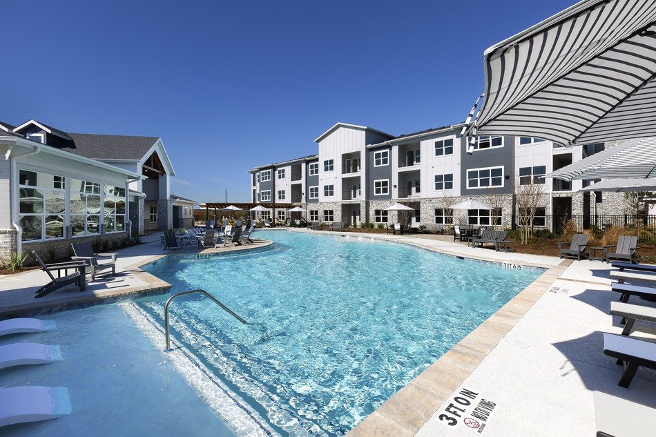 Venterra Buys New Multifamily