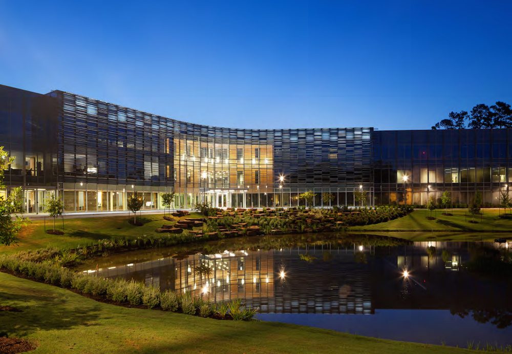 Wildwood Corporate Centre Gains Two Tenants, Market briefs
