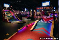 Could Indoor Mini-Golf Revive Downtown Houston Center Shops?