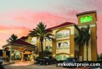 Rosenberg Hotel Sells: What the Purchase Means for Austin Real Estate